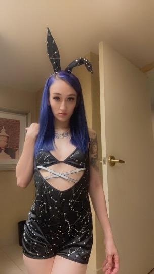 @ thatho_tiny Petite freak #e0wtIR3U