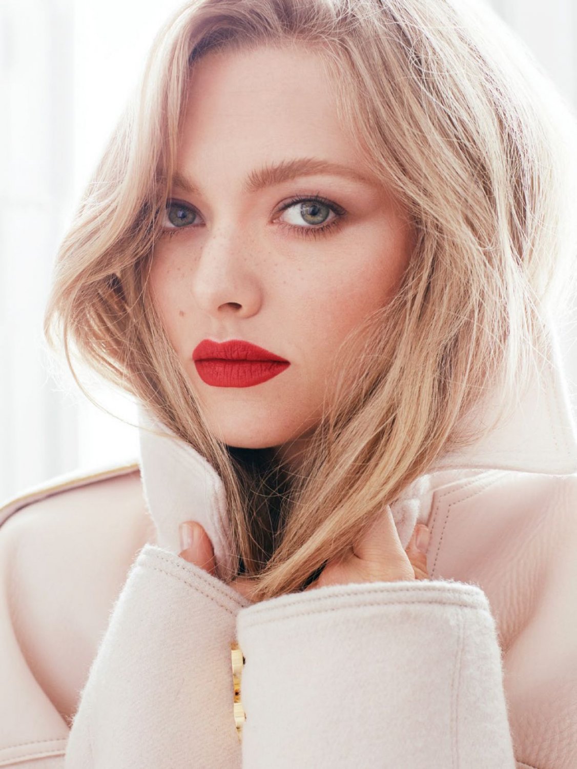 Amanda Seyfried #6sMX4A7y