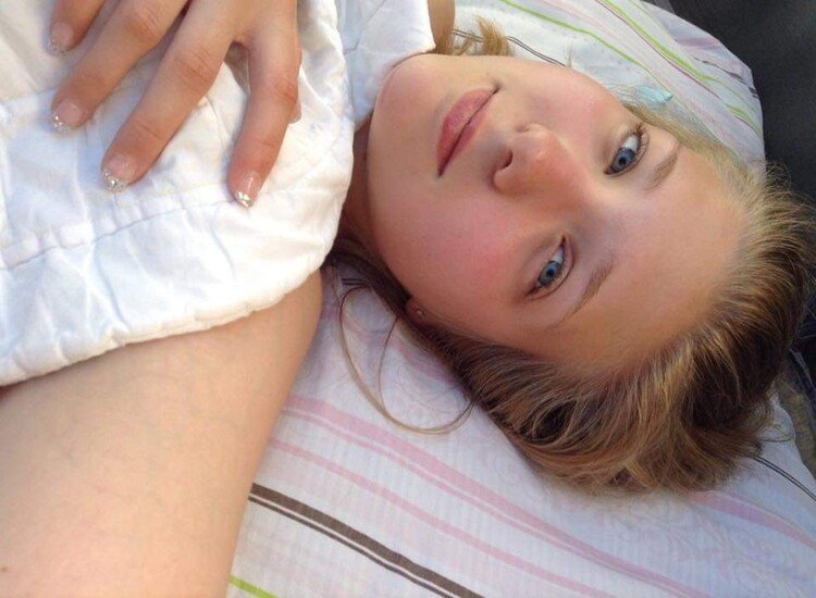 Sarah #BAwZzb6b