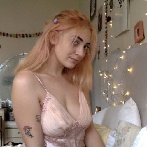 Slut Sarah for all of you to enjoy #esVcQAqZ