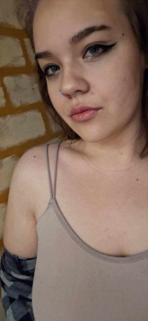 Romanian Teen #M8GEFgtG