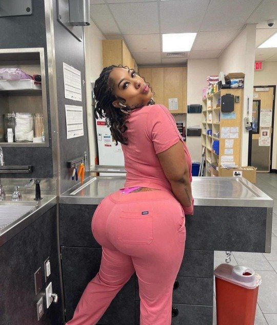 Thicc ones #2jwfF4Sq