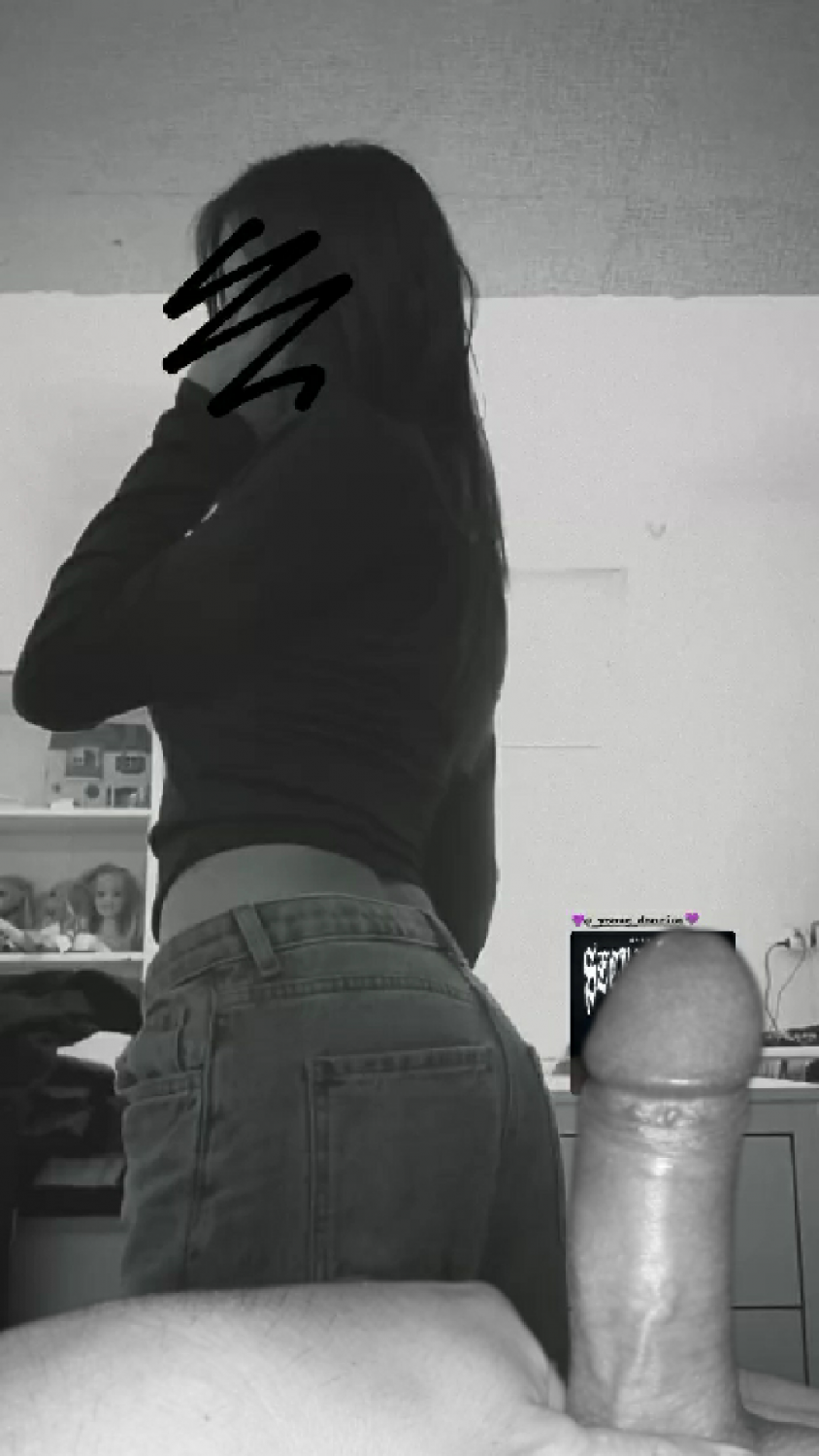 Jerking & some edits to my crush bitch Czech babe #Q2RDUw5S