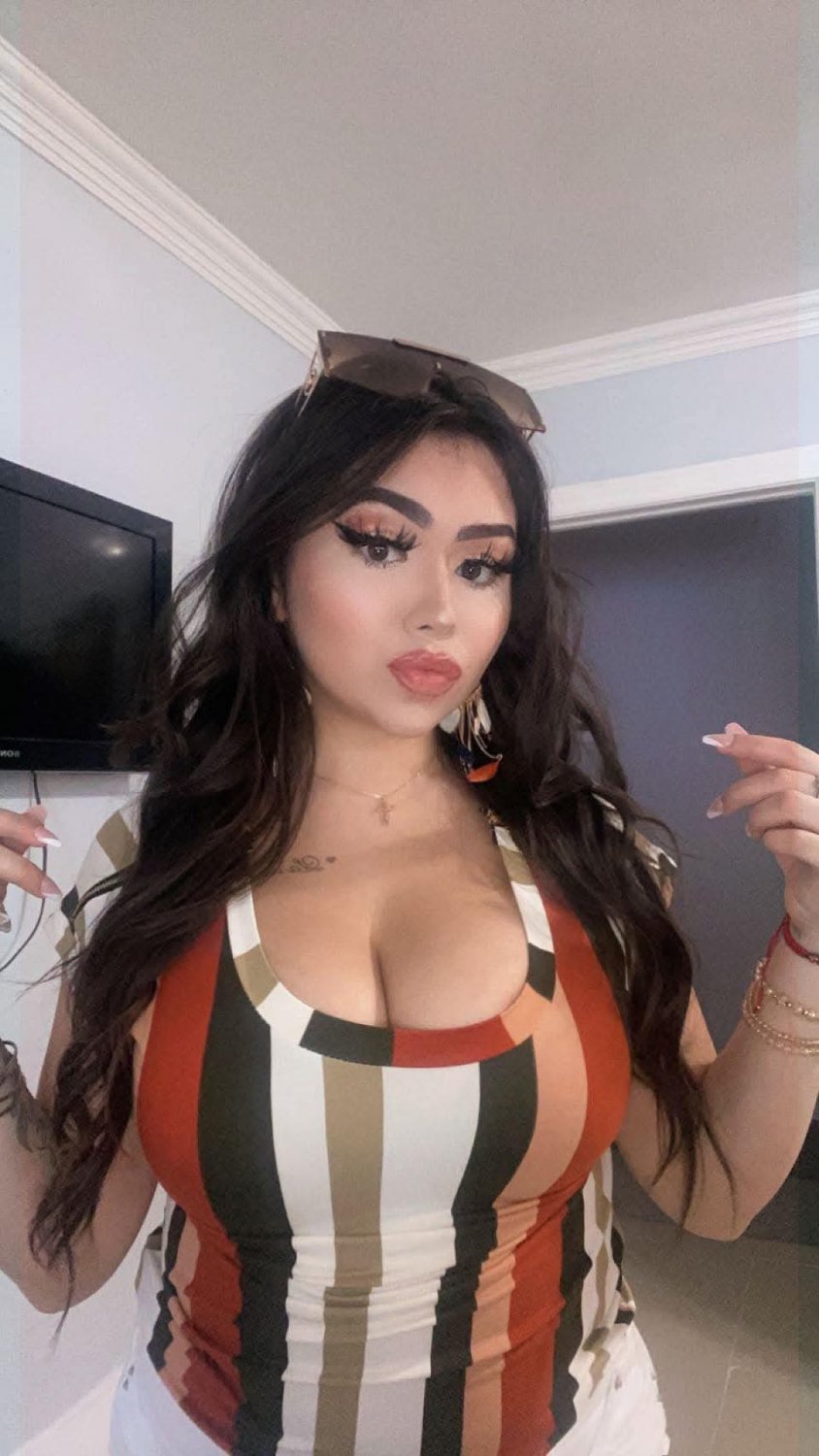 Sexy latina big tits #51Axz7Au