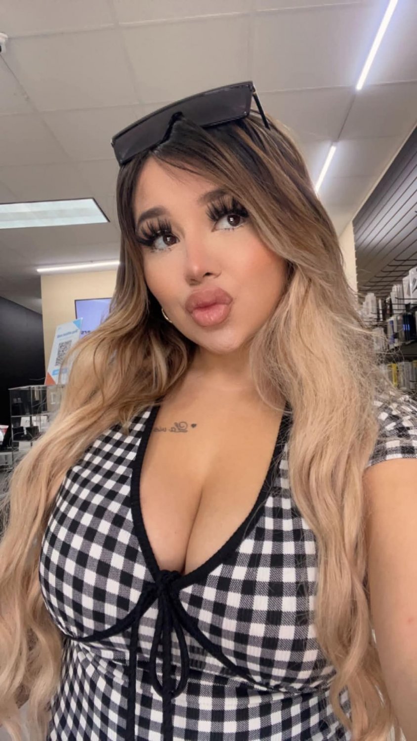 Sexy latina big tits #Ea1YFG5L