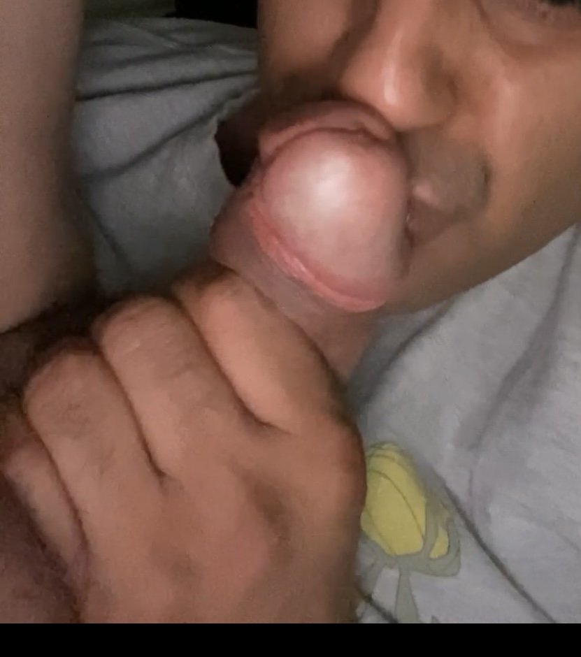 Munching on daddies cock #BPhoeYks