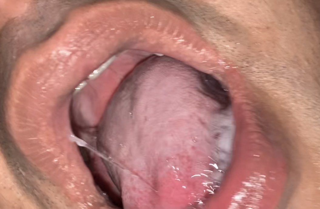 Munching on daddies cock #OTJEY8xn