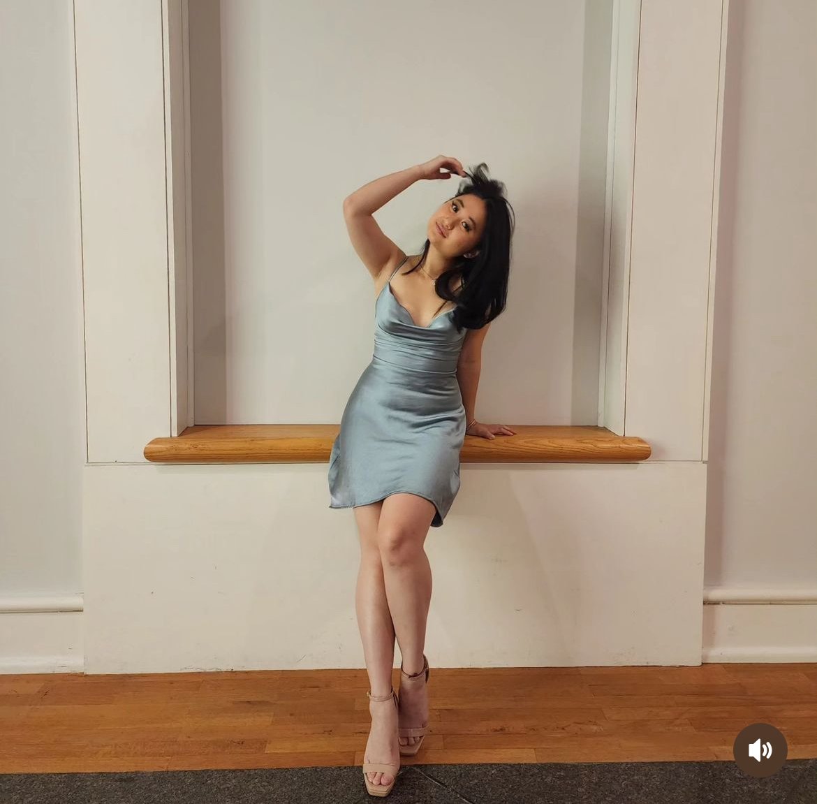 Will expose Her at 1k views 18+ #TCvxRCUY