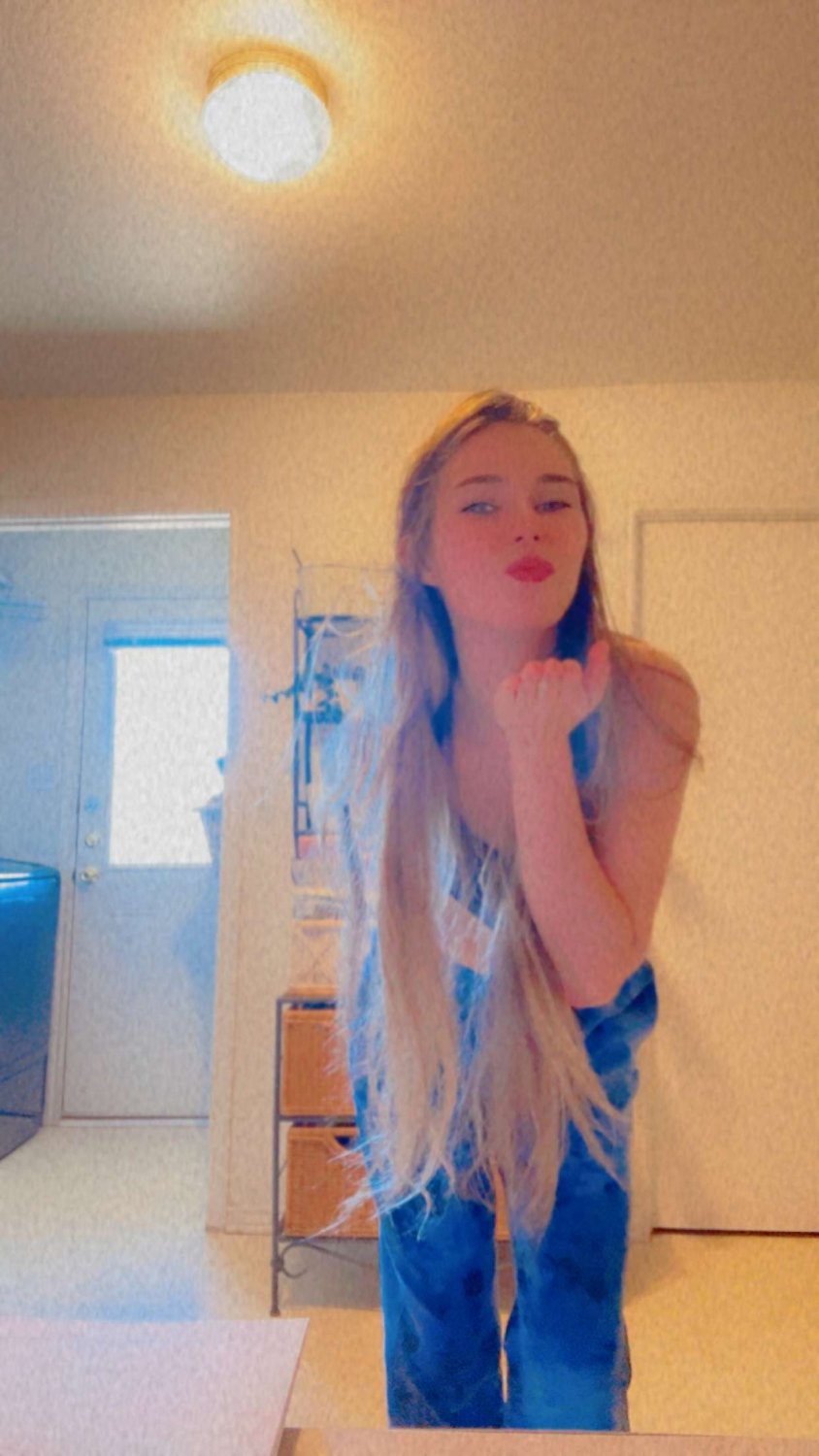 She loves being watched drgreaded and used for the slut she is feel free to comment what you woulddo #Vinl4xnV