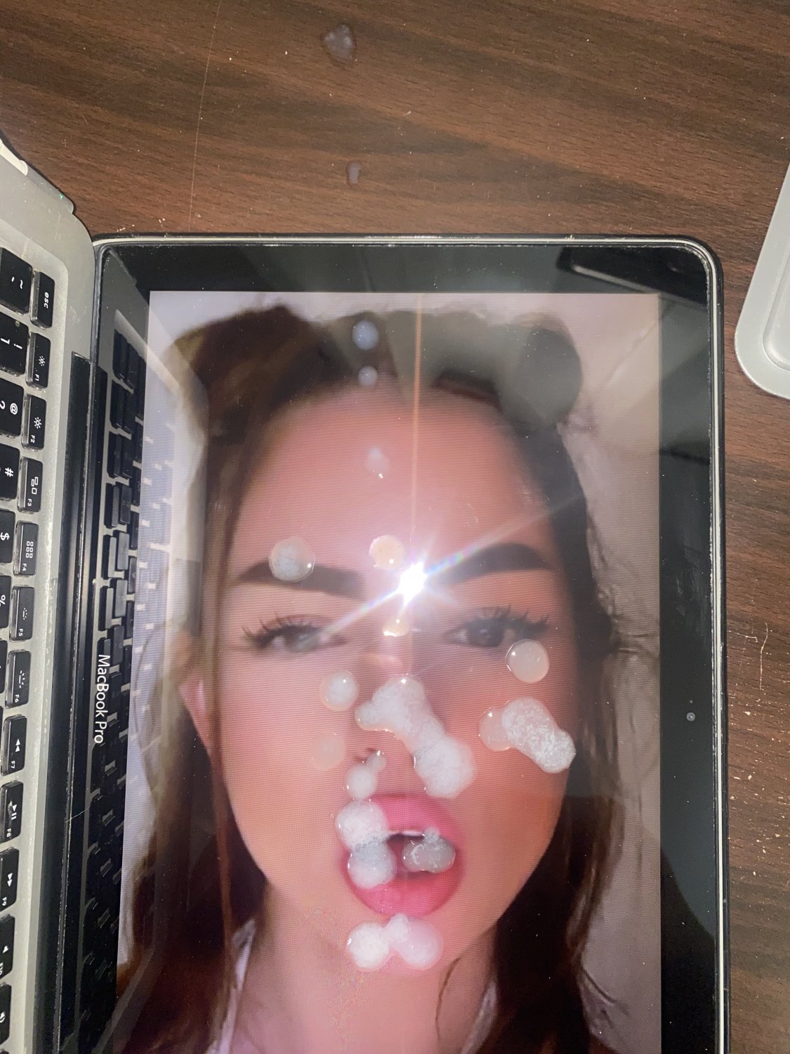 Cumshot for seductive brunette with juicy tits. Cum tribute #tfSJH0j9