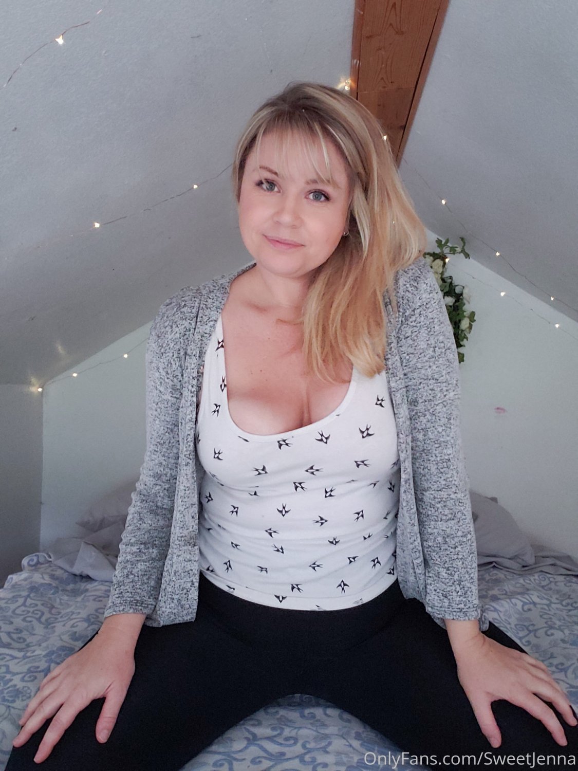 Jenna #KxtOgLWo