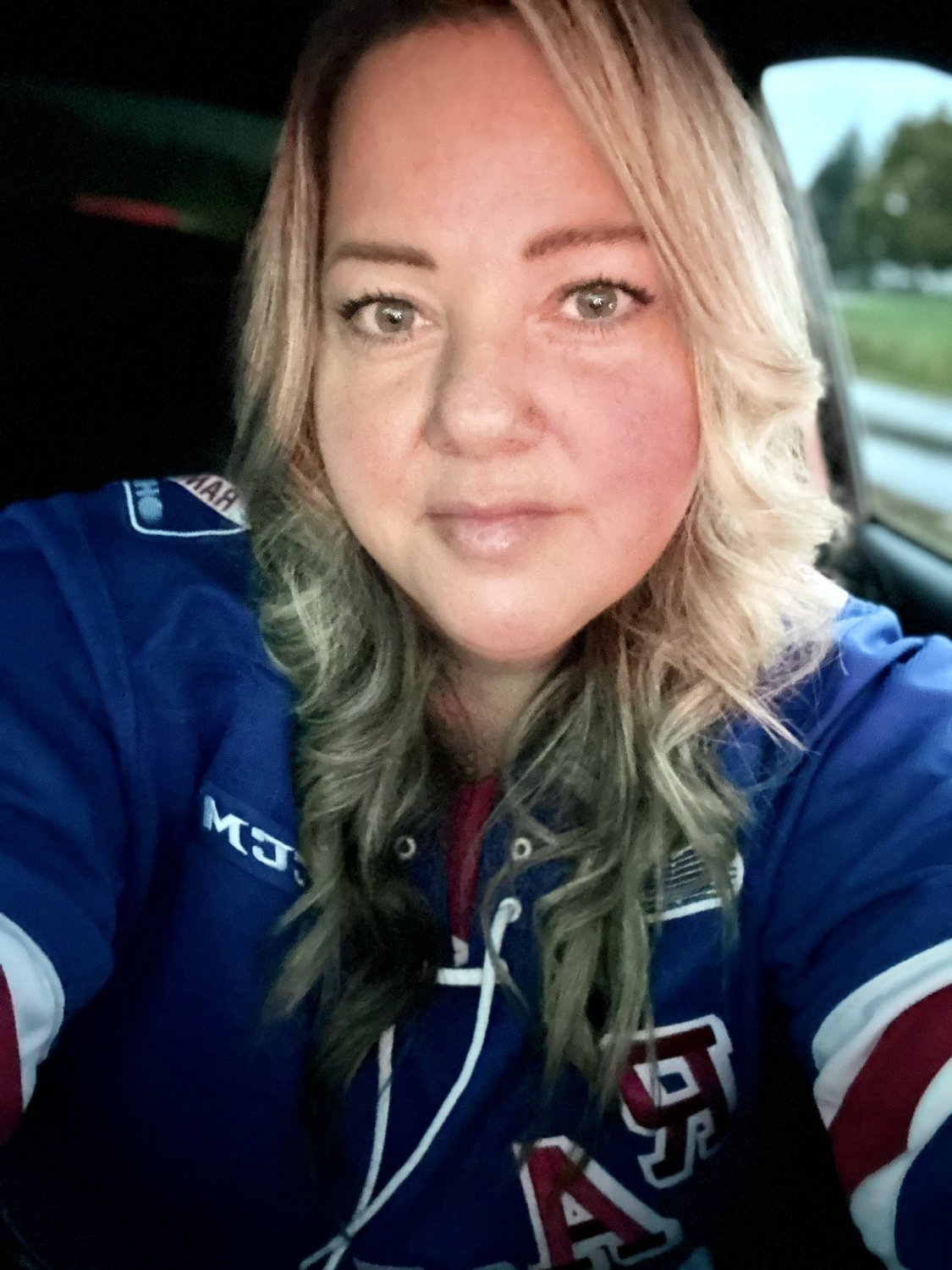 Gorgeous Canadian Twitter girl #r1SGT4Em