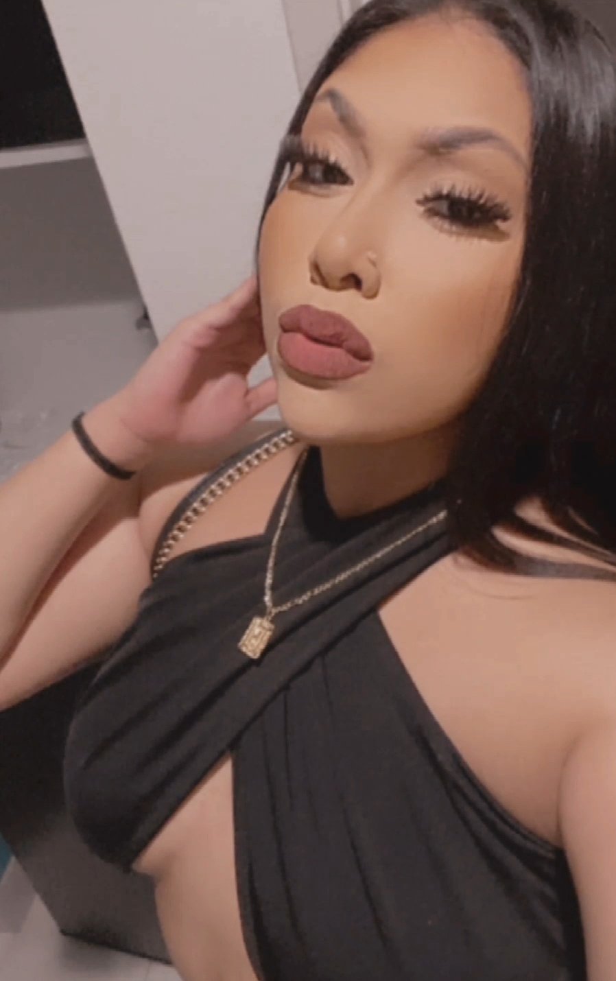 Sexy latina fatass #s6o4uNvC