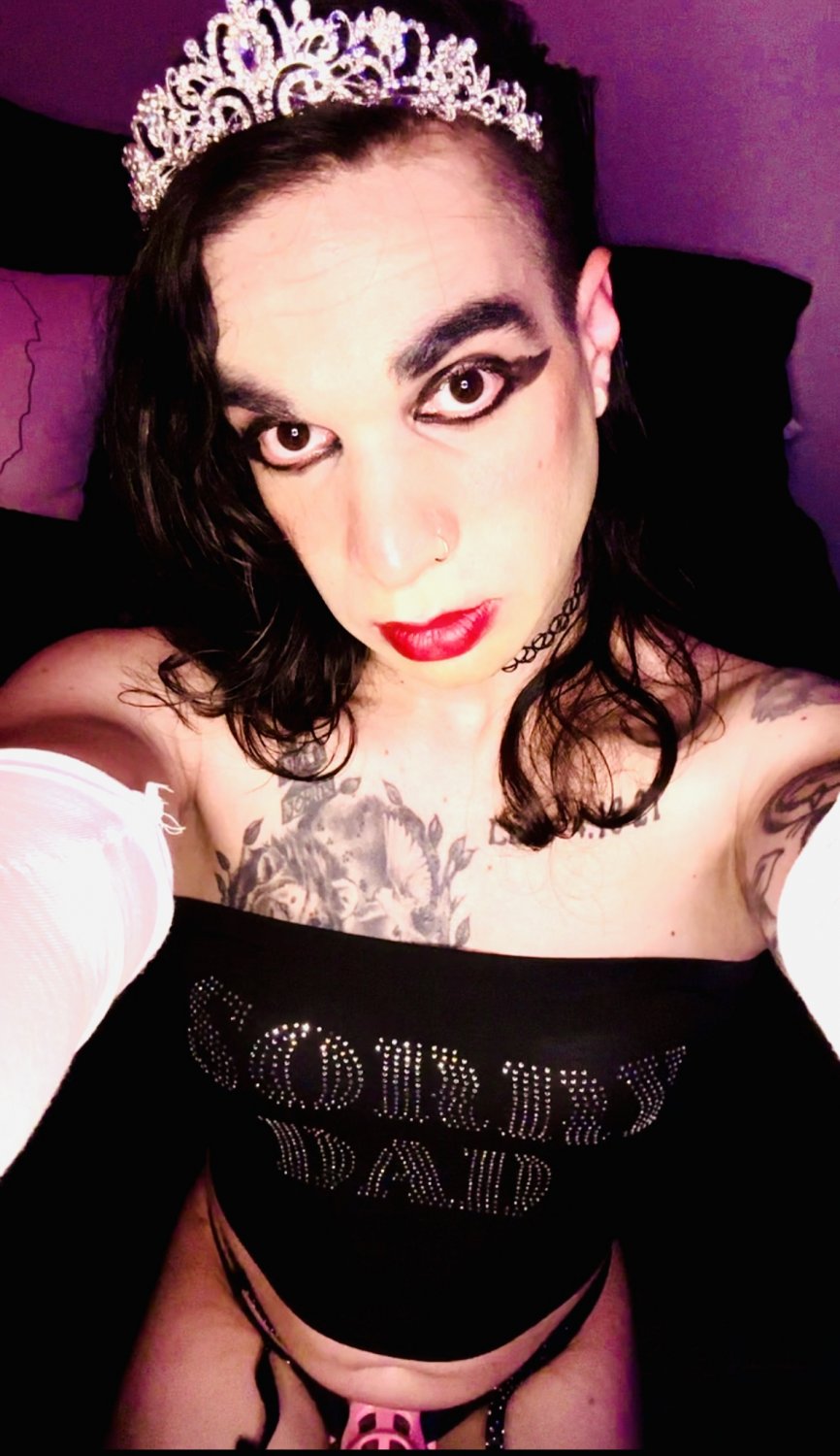 Sissy Kylie Sins #Rt8yoXi6