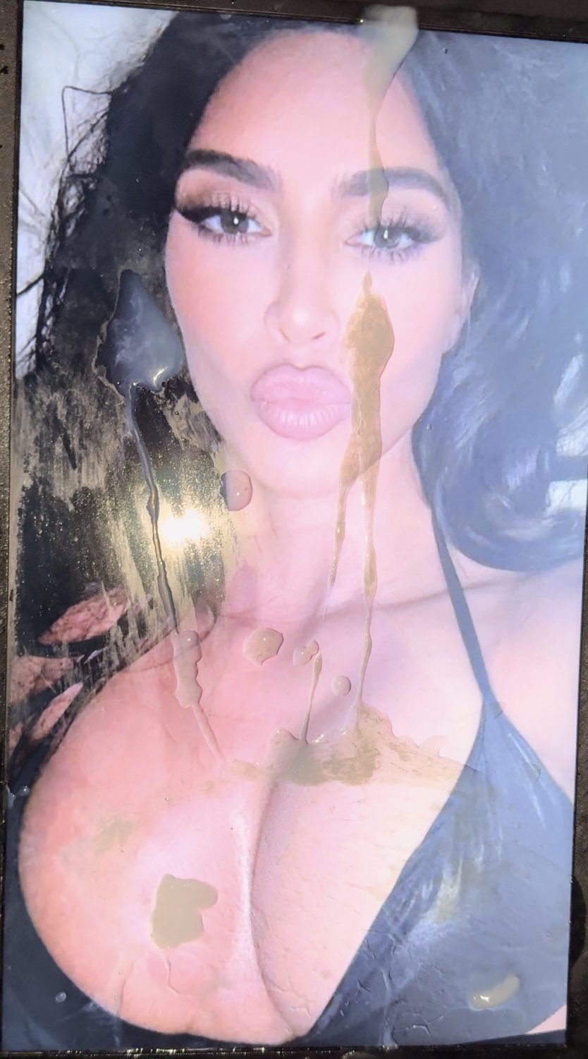 Kim cum tribute #ZxV02Fn9