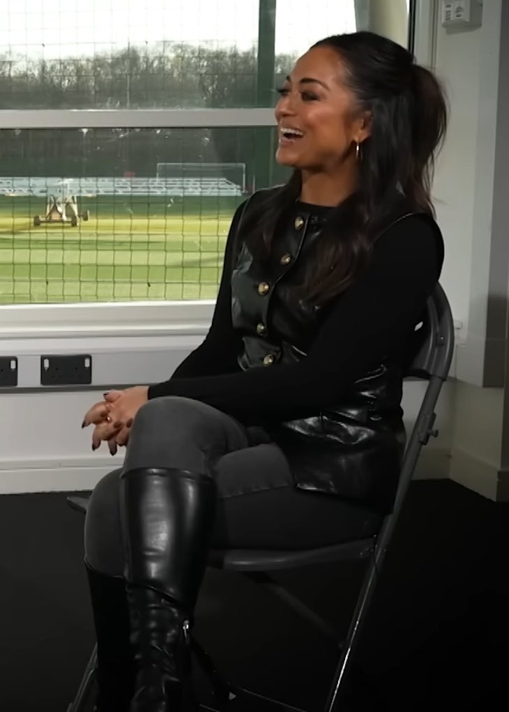 Misc Celebs - Boots and Leather #4qqreQXu