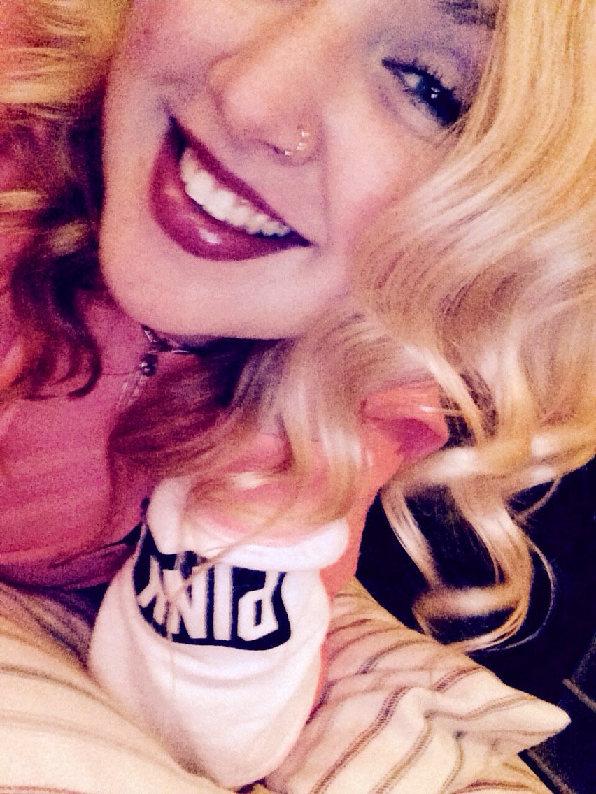 Mommy wearing lipstick 🔥 #9Zje0dgA