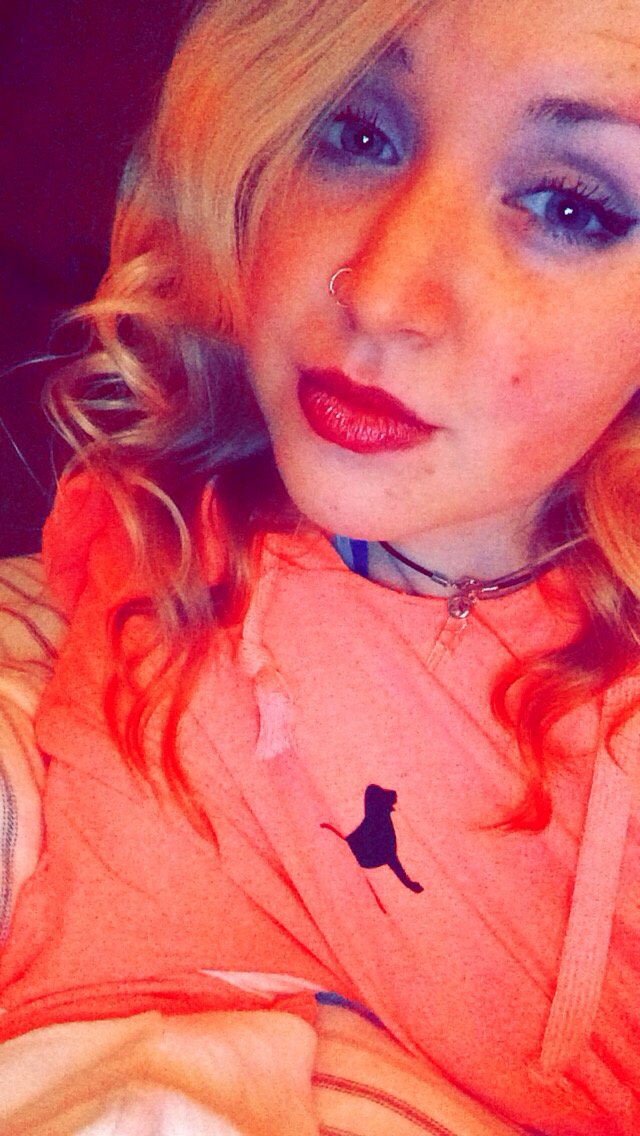 Mommy wearing lipstick 🔥 #txPfHTHU
