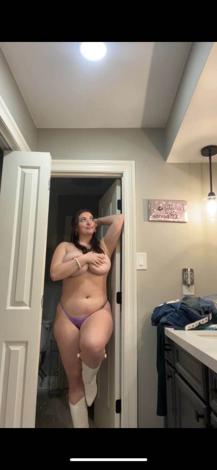 Cucks thick pawg slut gf #7NxOpwim
