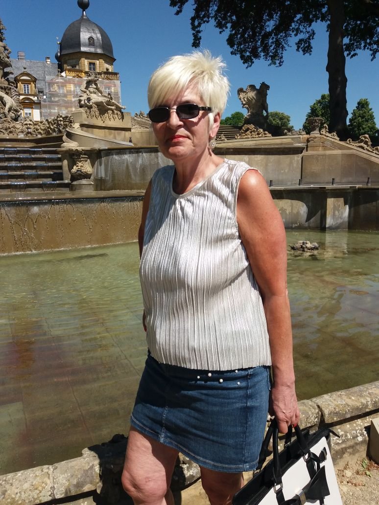 Renate Birner 64j #Q160rwRP