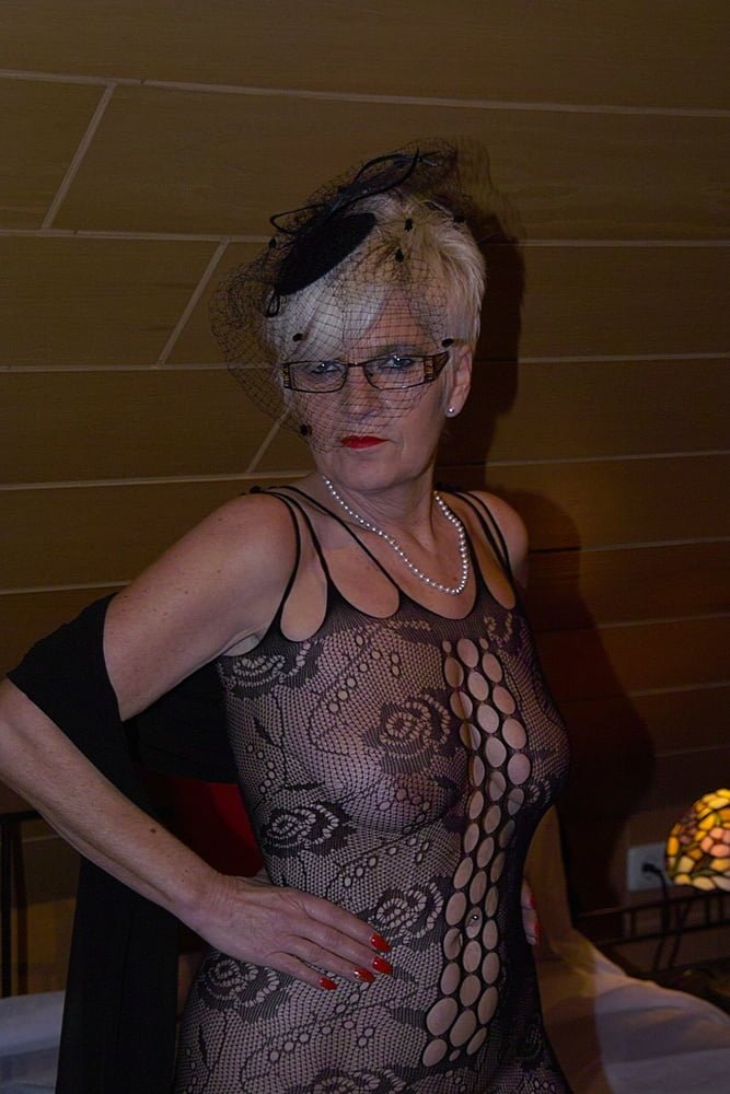 Renate Birner 64j #hiHidHJZ