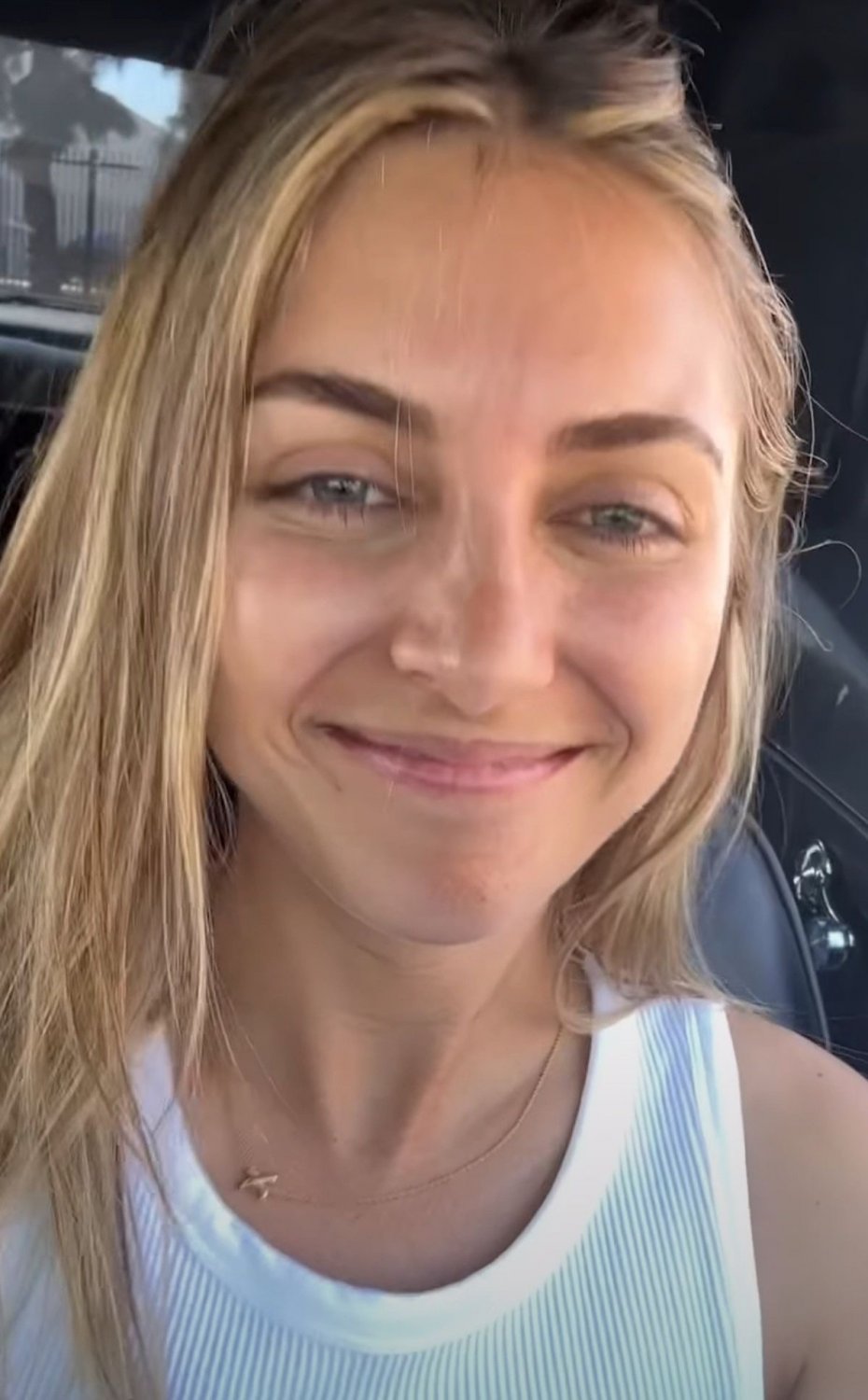 Emelia Hartford is so hot #zpN8uTQX