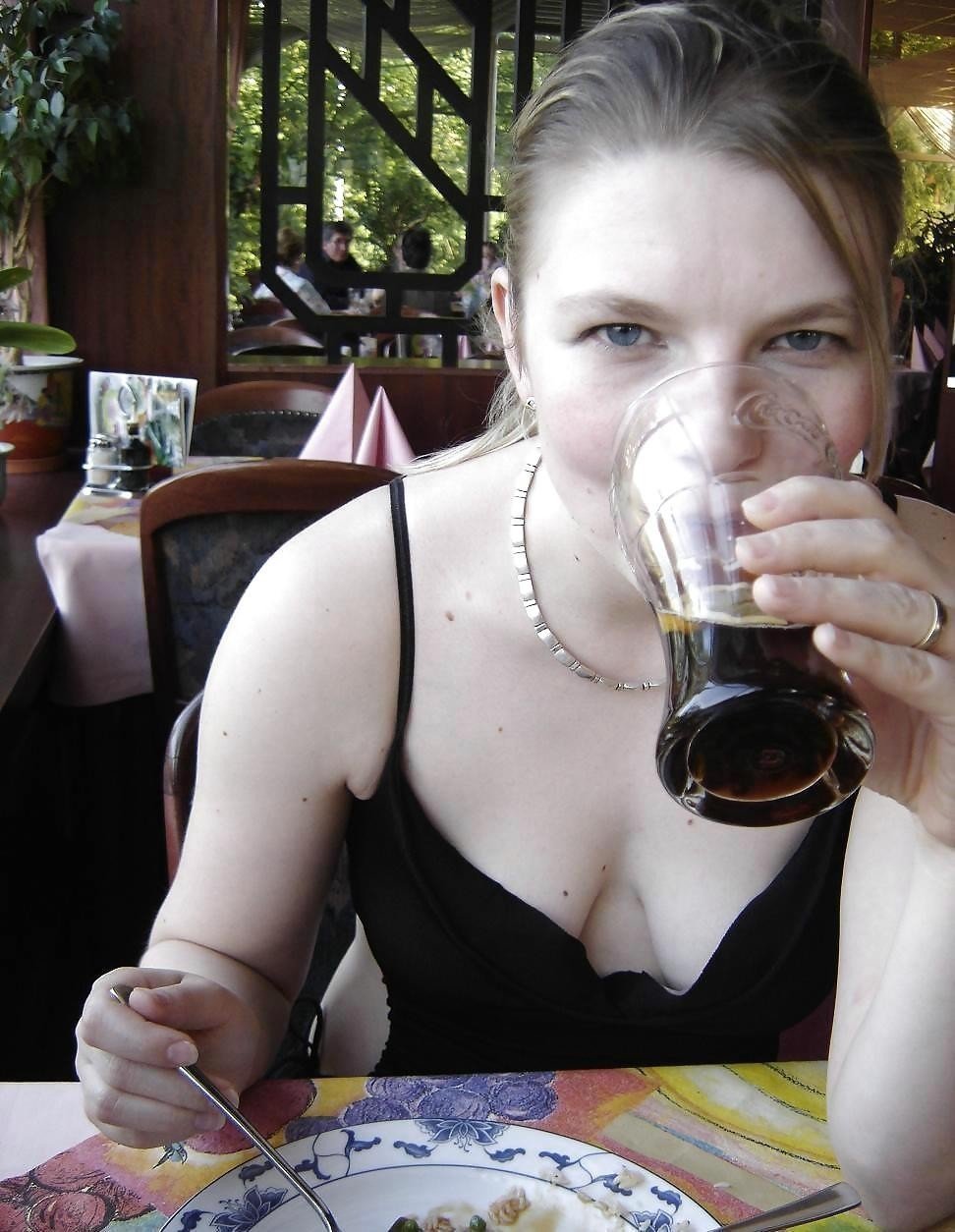 Blonde chick flashing in public #Yk4jvdAy