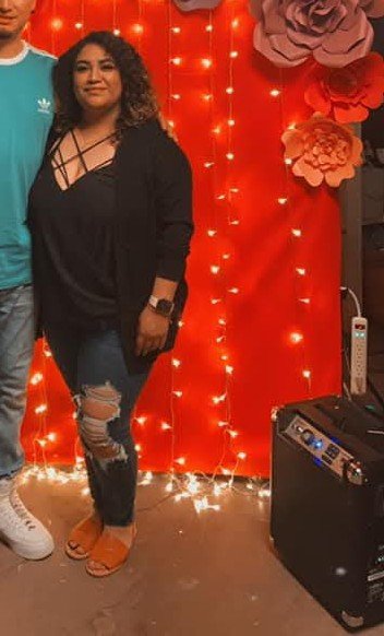 This pig🐷 is my cousin 🐽and all she knows🙇♀️ is how to eat 🐖 what yall tink?? She hot😈🤔 #8TWcHmw2