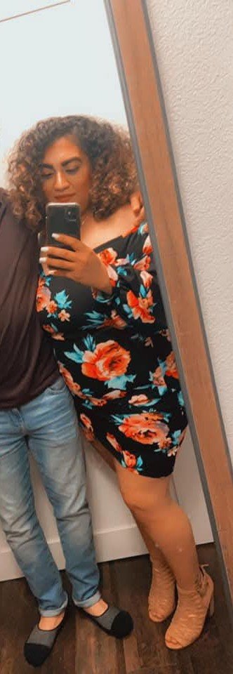 This pig🐷 is my cousin 🐽and all she knows🙇♀️ is how to eat 🐖 what yall tink?? She hot😈🤔 #zPjTgRRw