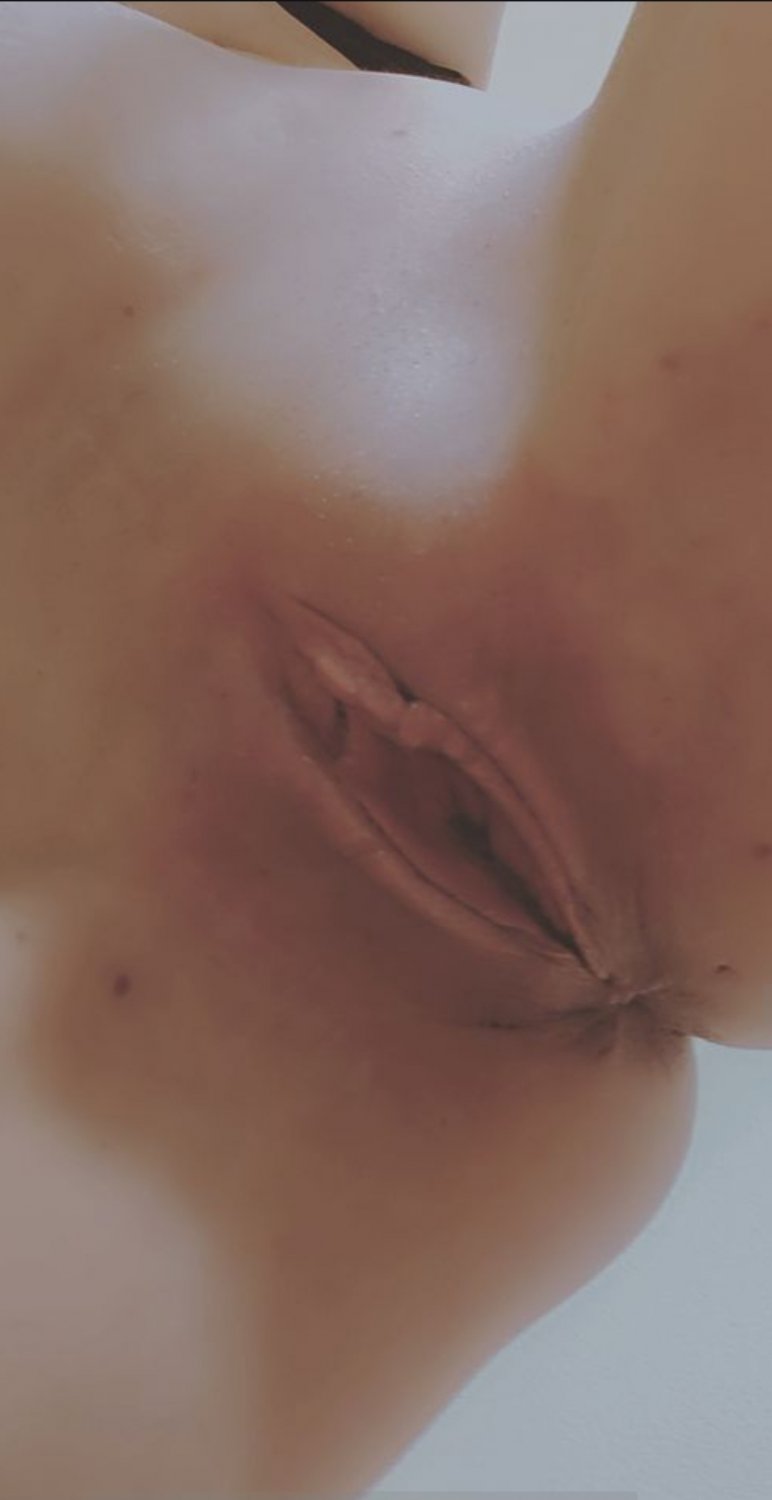 Sexy Milf Kay 18 #iEUHXc0I