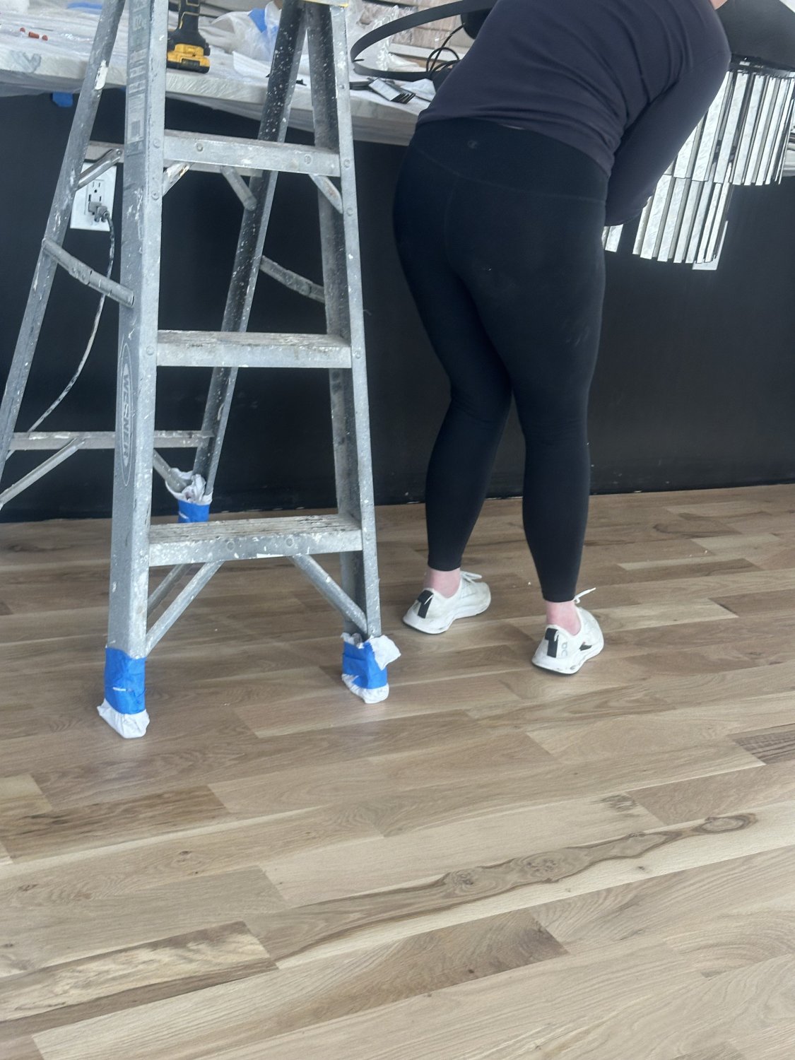 Ricaaa linsie 🤤🤤🥴tiene un culo i unas piernas ricas #LocUx1nE