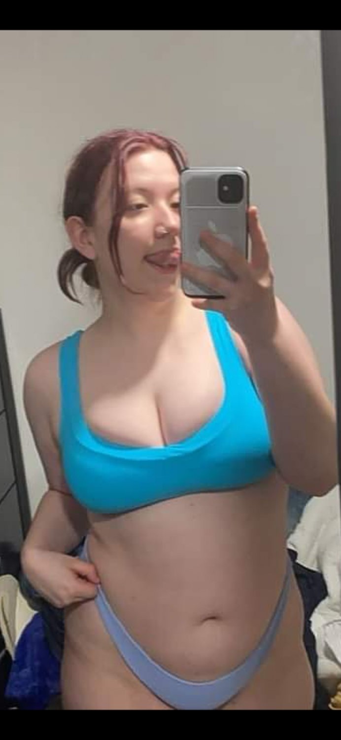 Chloe Charboneau πππ€€π€ another girl i went to school with ππ #b51ZDUe0