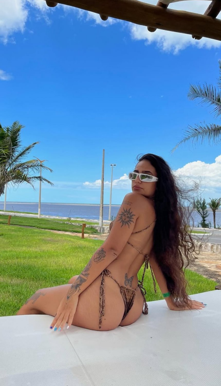 Morena gema linda mh mrnd #B6MTO2Du