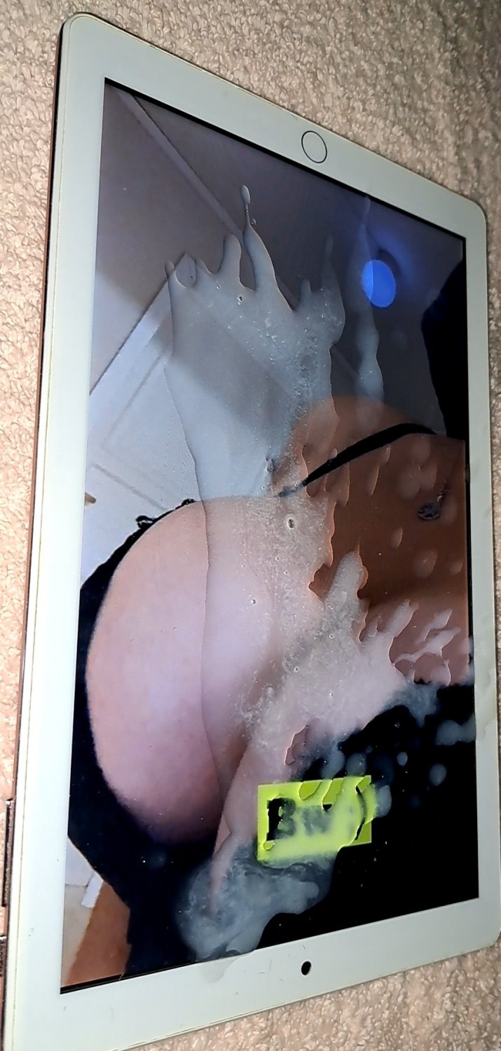 Big fat tits deserve huge cumshots, right? #I6e2uphP