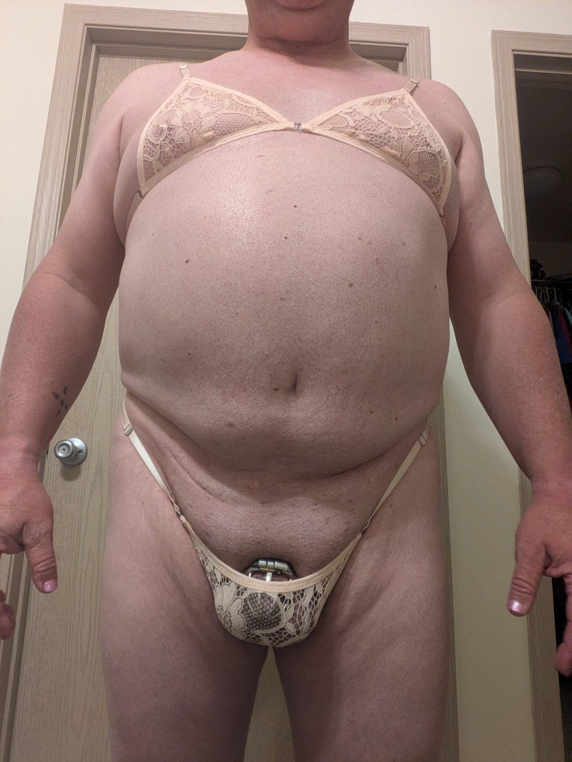 Tom P Exposed Fag #oBBv4y1g