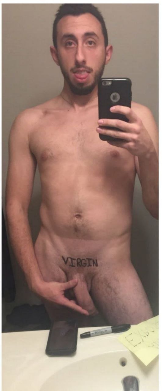 US fag Chris exposed #dIaU0VvC