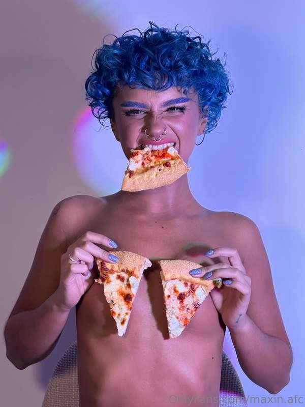 petite latina #nL2OdGcT