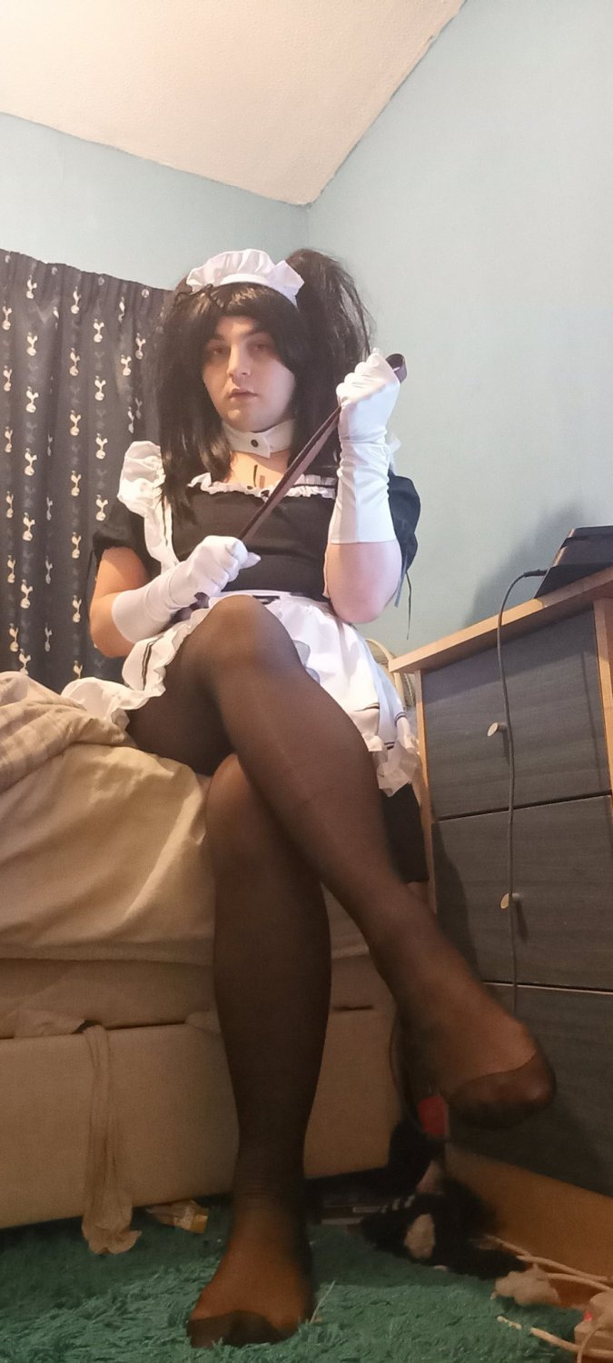 UK Sissy Aimee´s sexy feet exposed: My favourite feet pics. kik: sissygurl4567 (6. Gallery) #OLNtdRfB