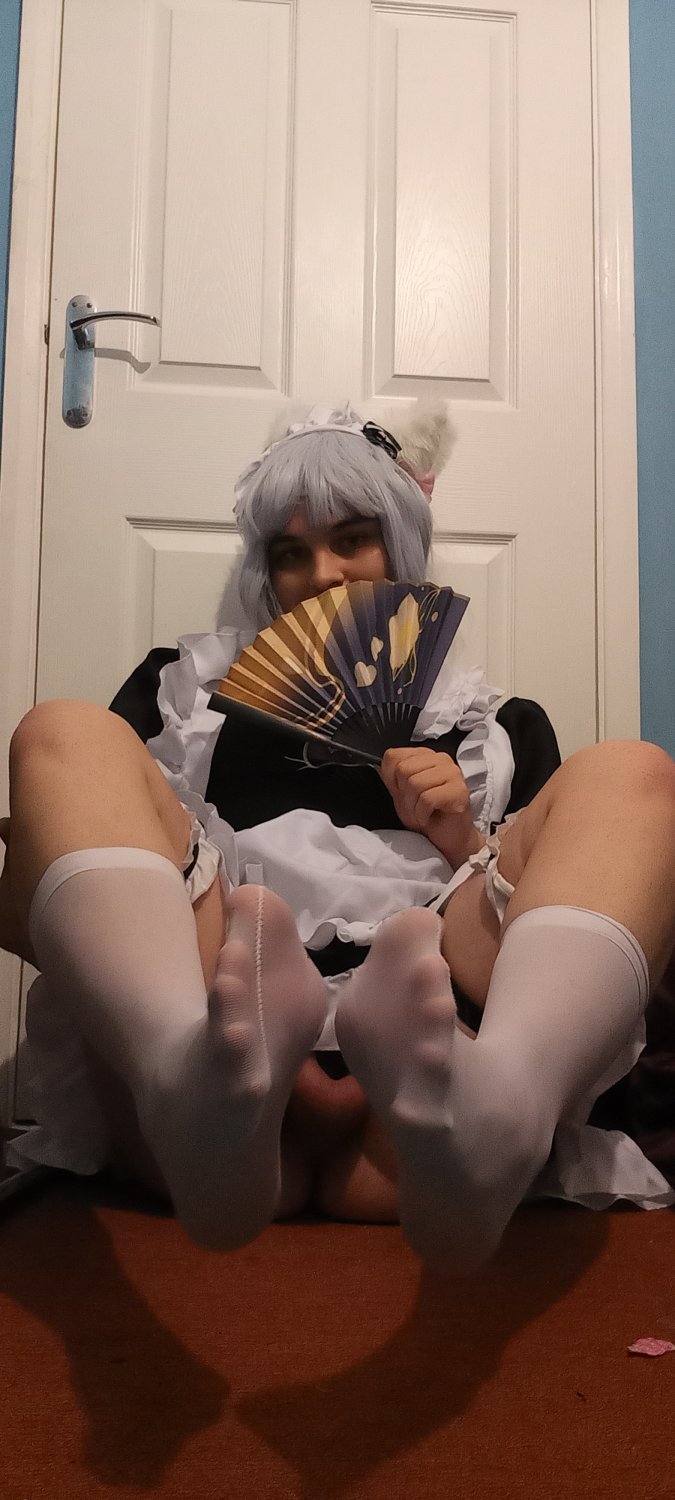 UK Sissy Aimee´s sexy feet exposed: My favourite feet pics. kik: sissygurl4567 (6. Gallery) #hkxSEe78