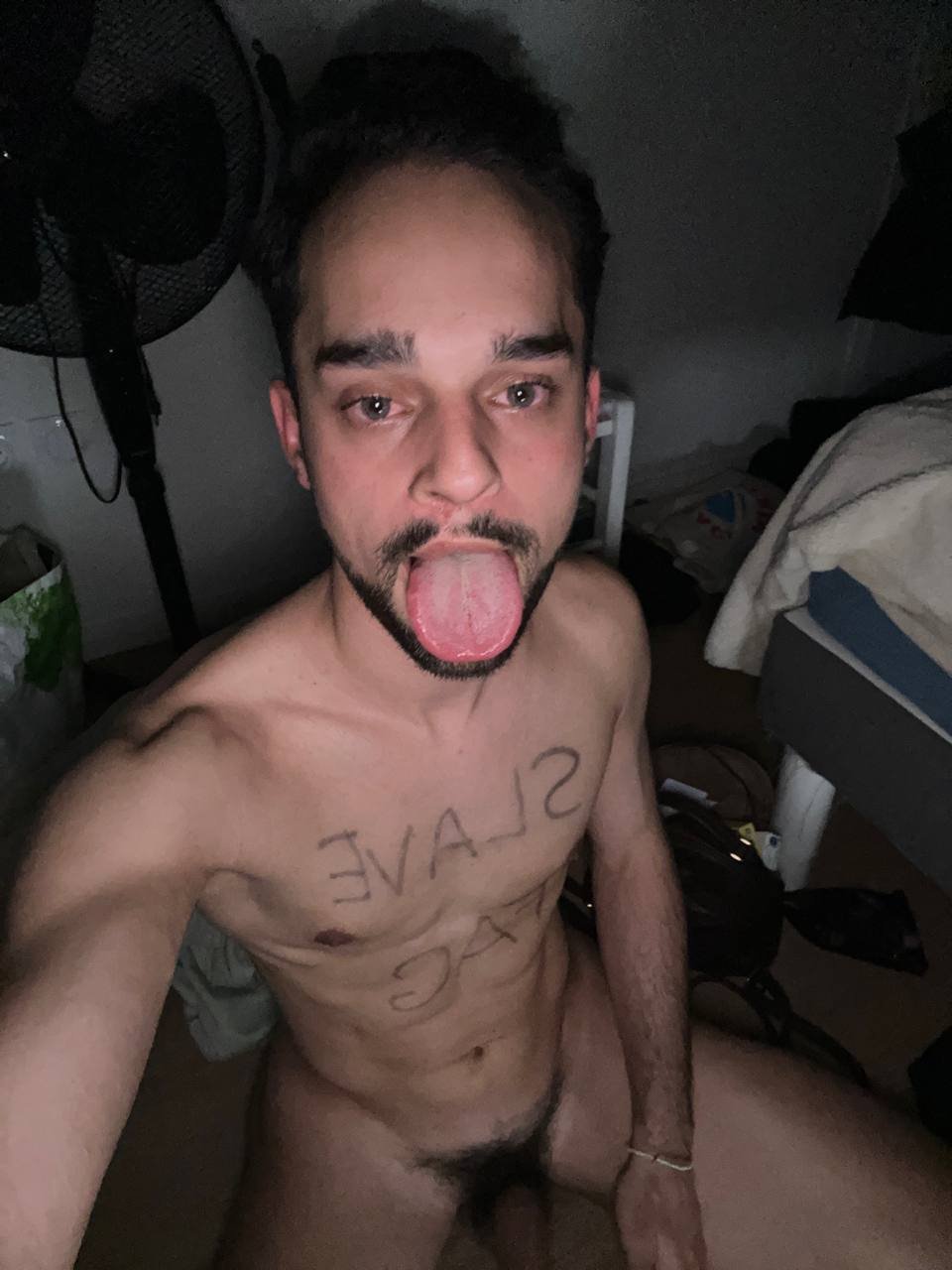 French loser sub faggot Fabrice #SvSd9xNn