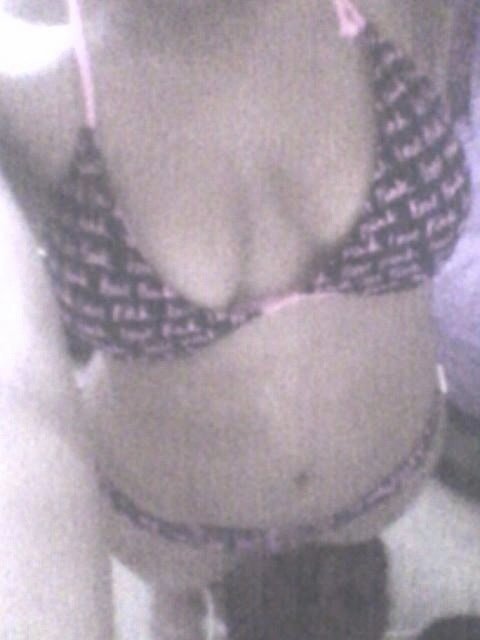 Desiree Land #eQ9oPQ2Z