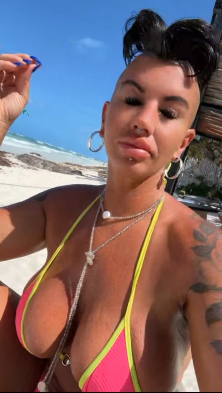 Mohawk milf #3Js8D5oR