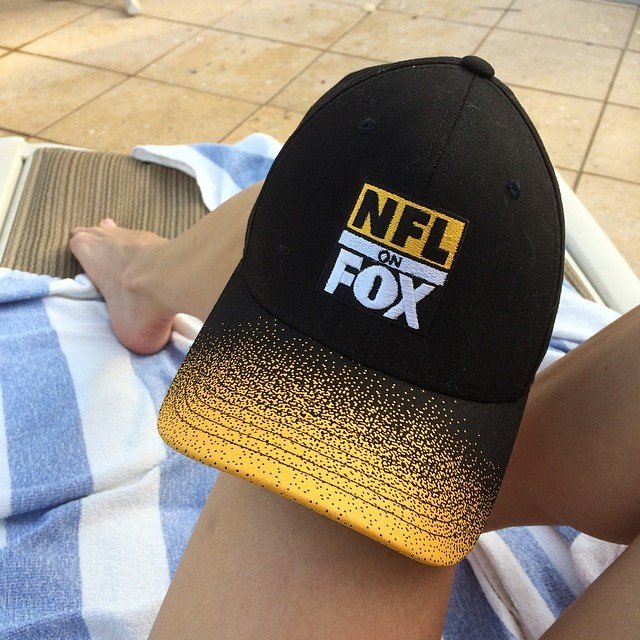 MILF reporter Stefani Schaefer #52sYCquO